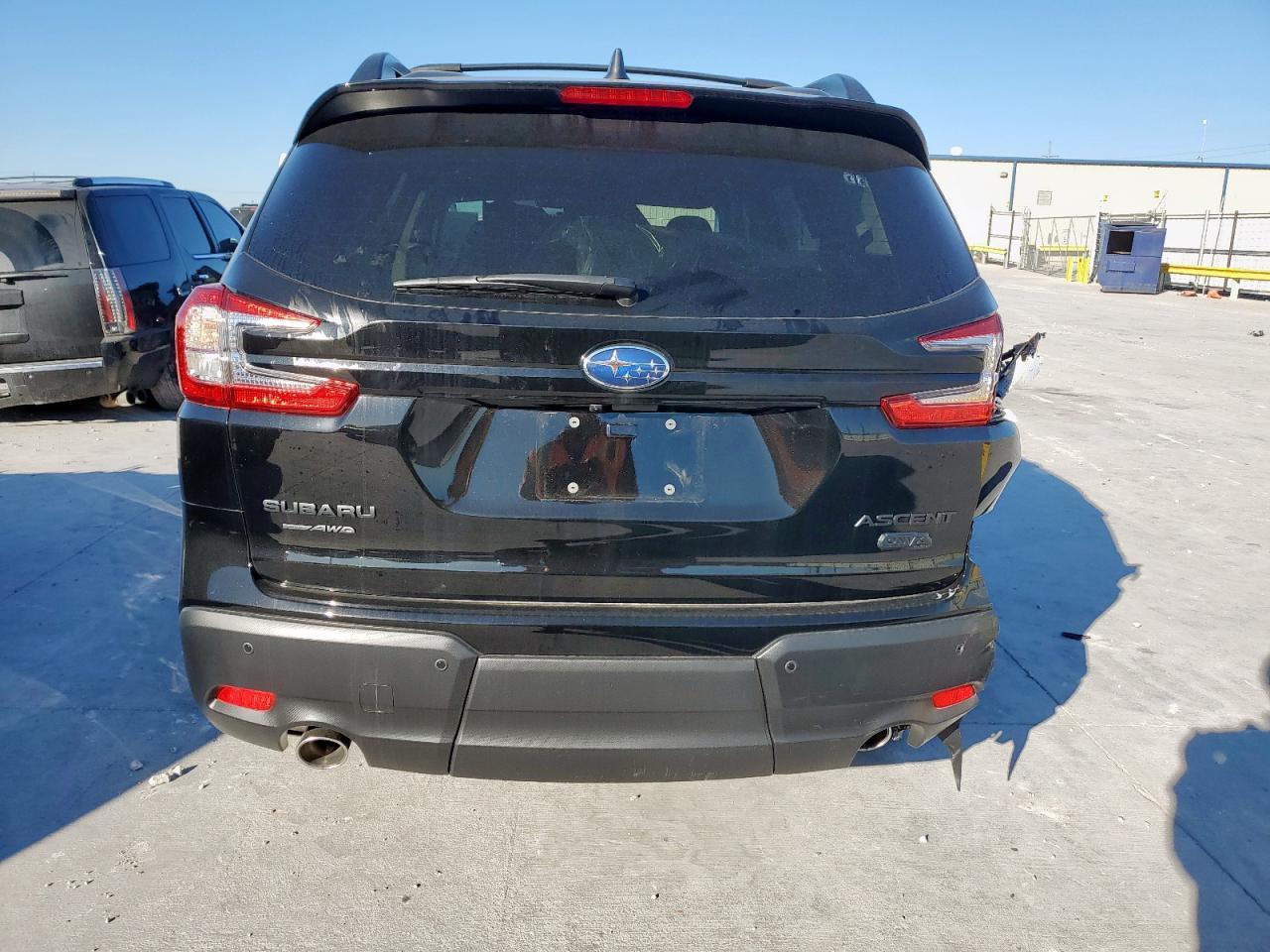 2025 Subaru Ascent Onyx Touring - Image 6