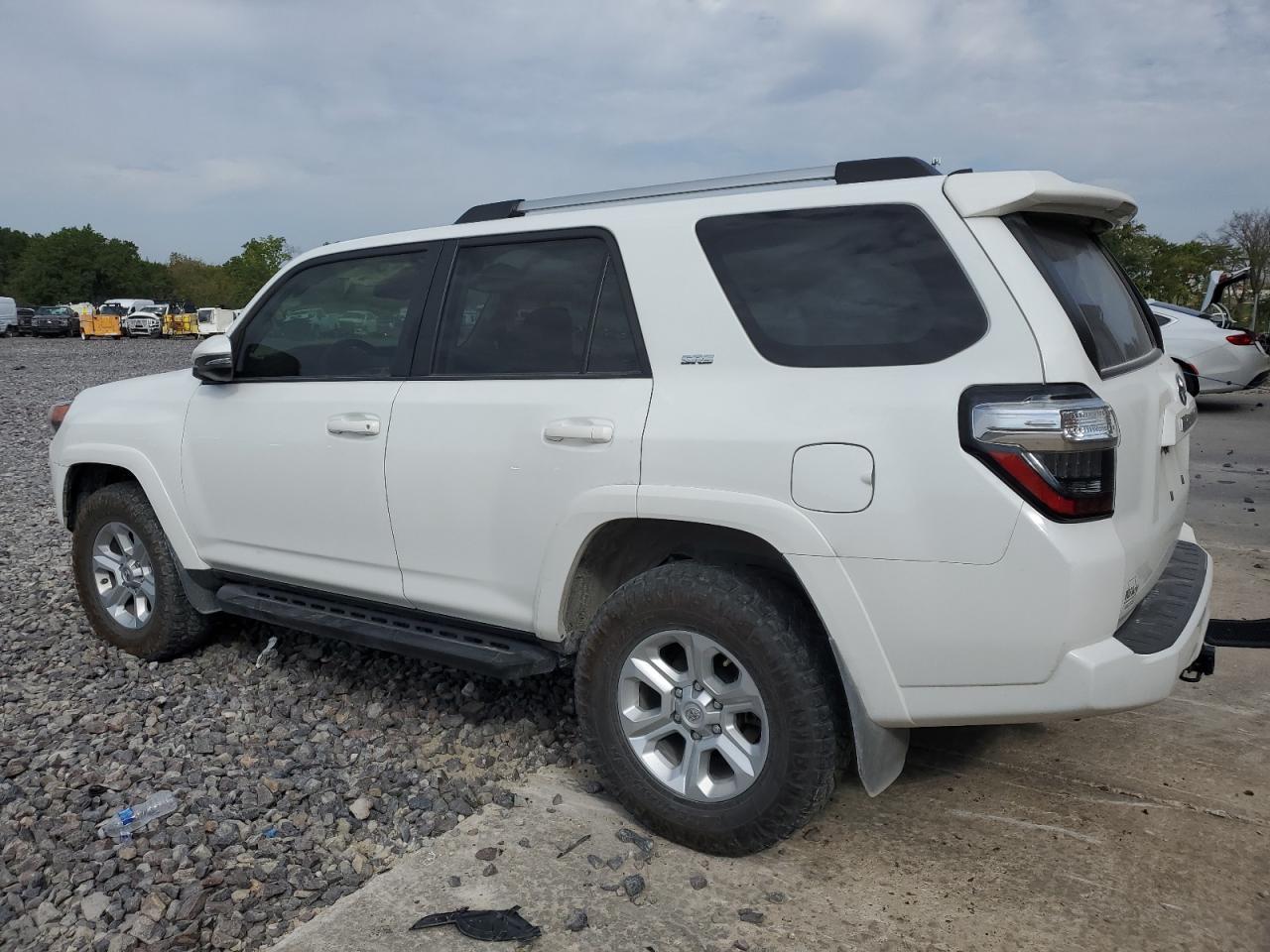 2021 Toyota 4Runner Sr5/Sr5 Premium - Фото 2