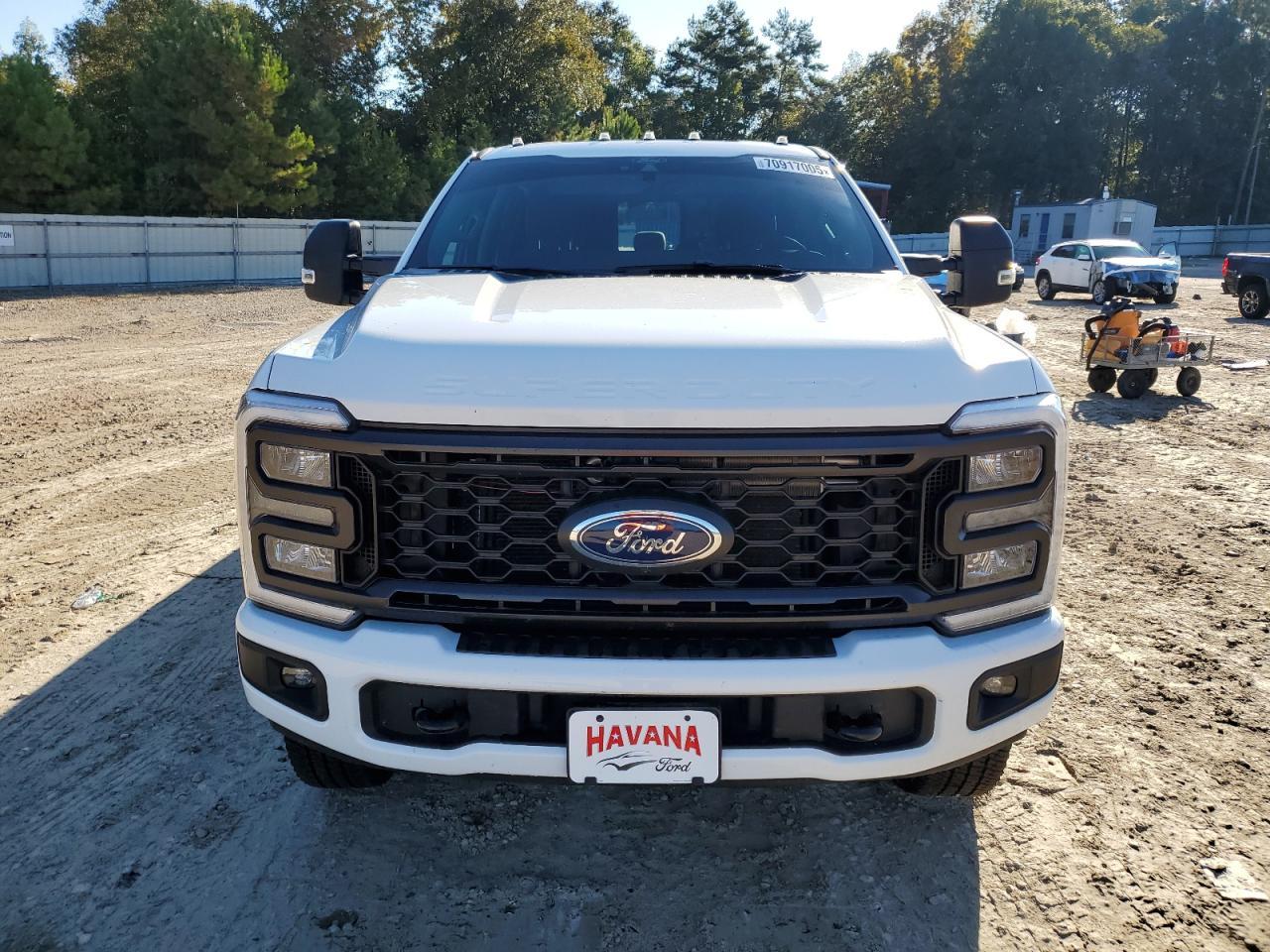 2024 Ford F250 Super Duty - Фото 5