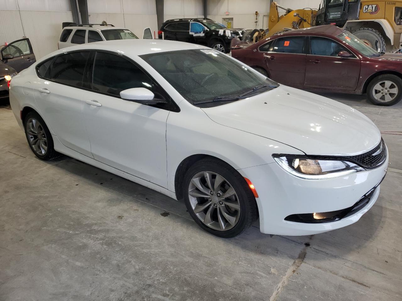 2015 Chrysler 200 S - Фото 4