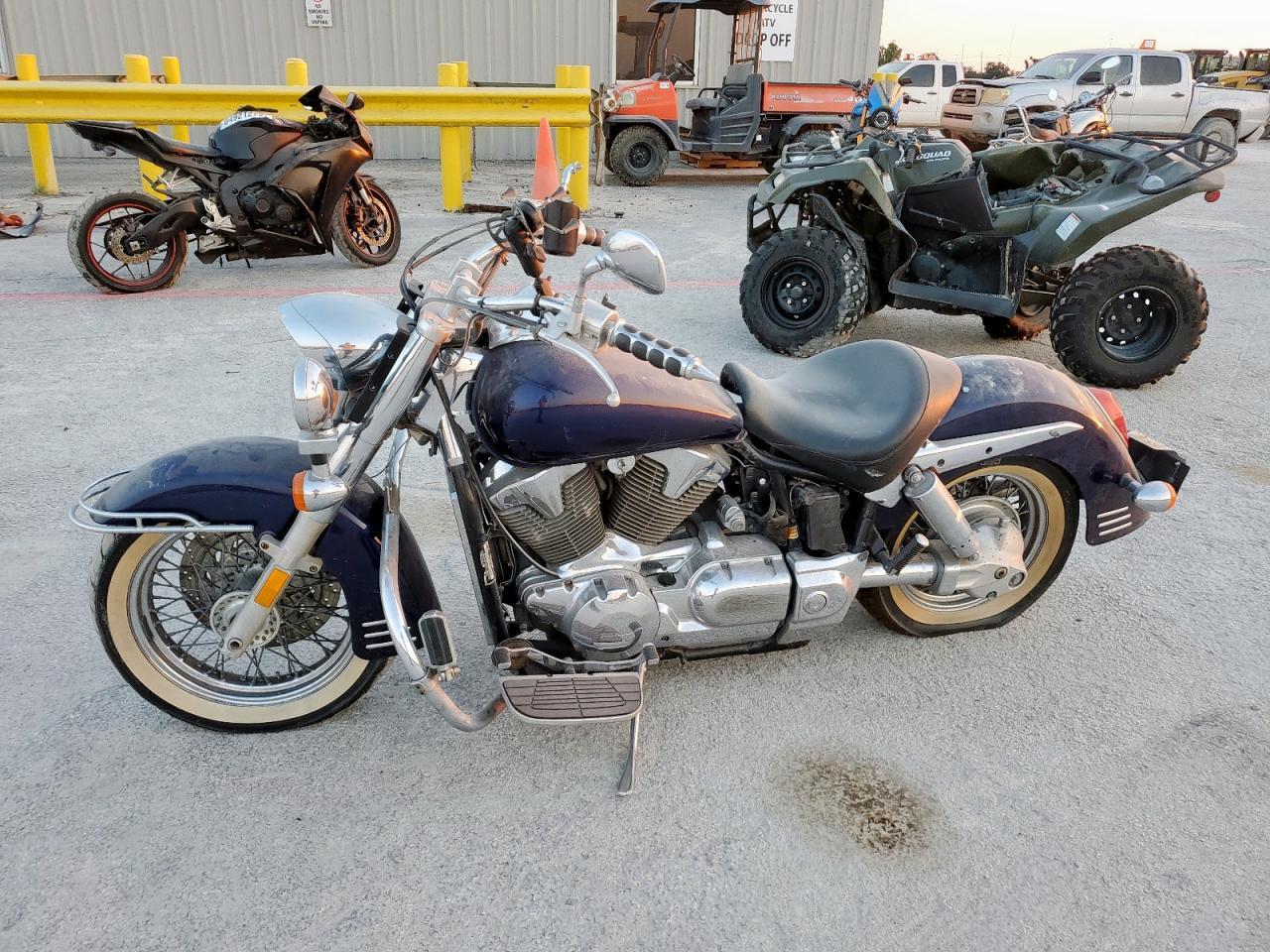 2004 Honda Vt1300 S - Фото 3