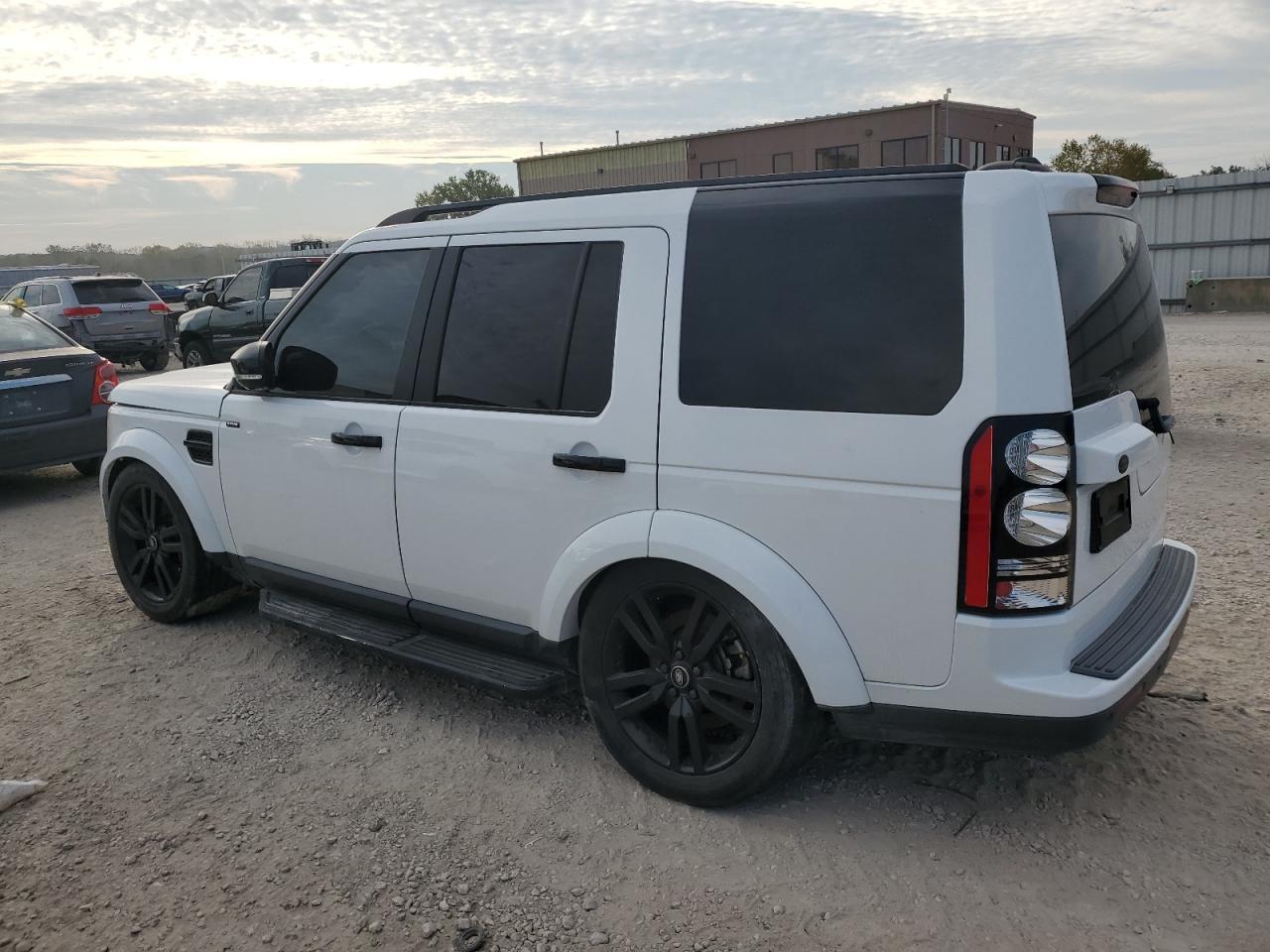 2016 Land Rover Lr4 Hse - Image 2