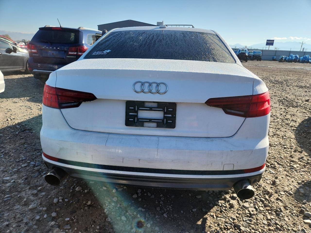 2018 Audi A4 Premium - Фото 6