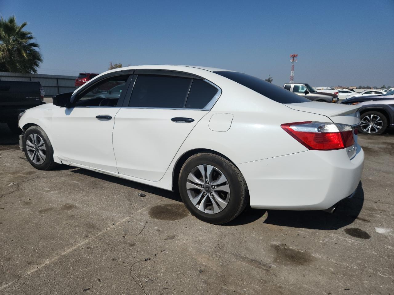2015 Honda Accord Sport - Image 2