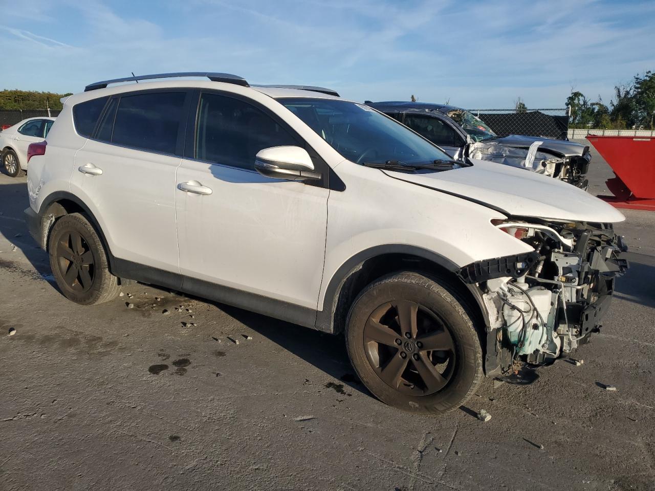 2015 Toyota Rav4 Xle - Фото 4