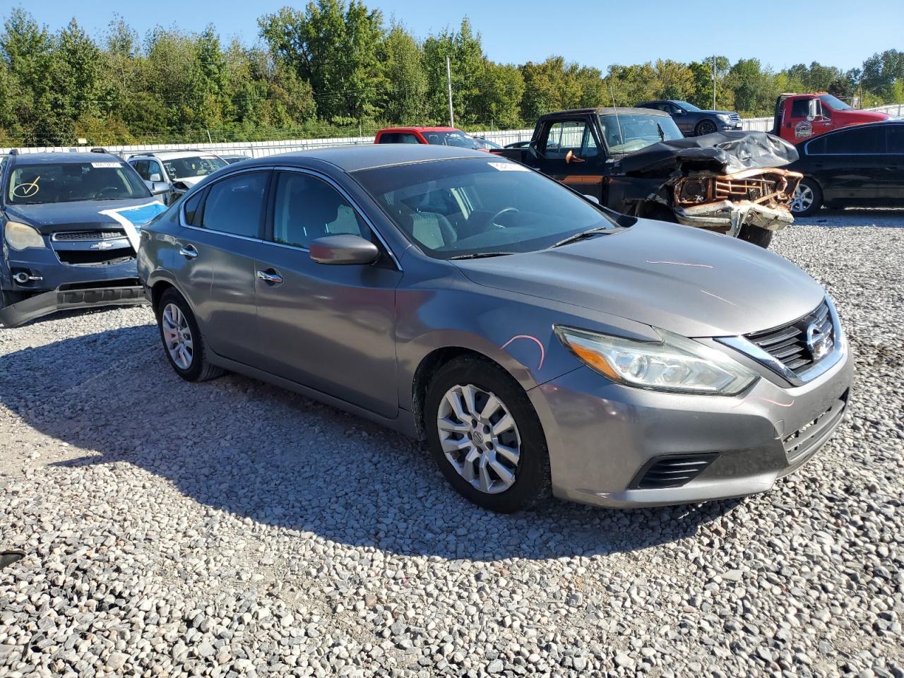 2016 Nissan Altima 2.5 - Фото 4