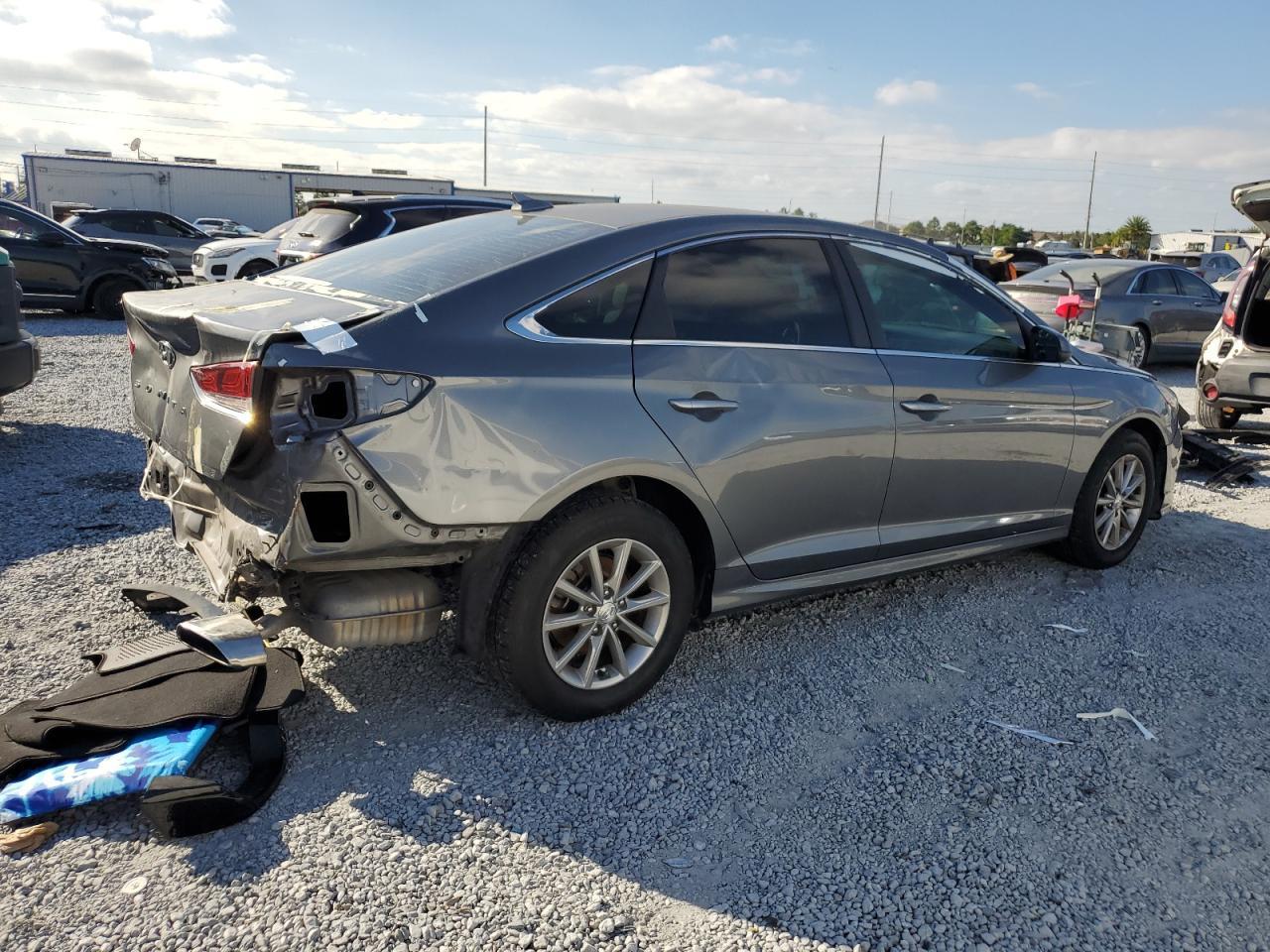 2019 Hyundai Sonata Se - Фото 3