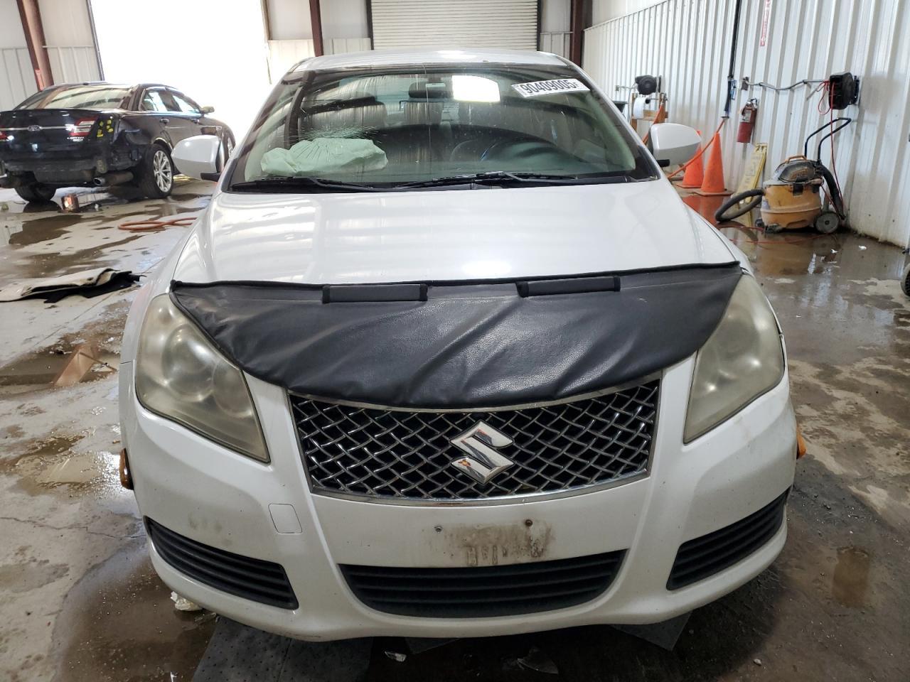 2012 Suzuki Kizashi Se - Фото 5