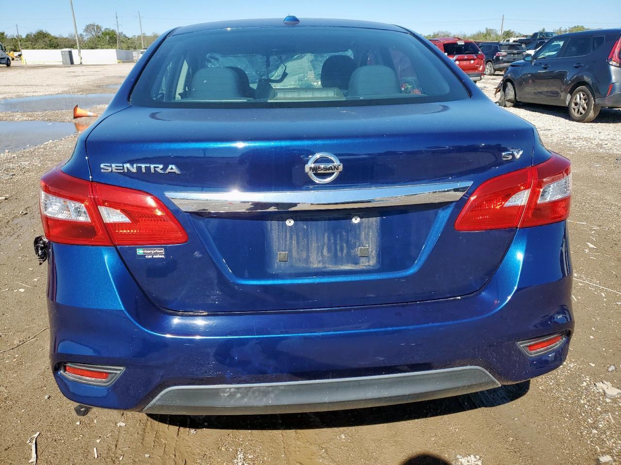 2019 Nissan Sentra S - Image 6