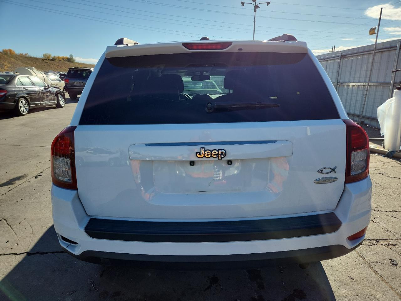 2016 Jeep Compass Latitude - Image 6