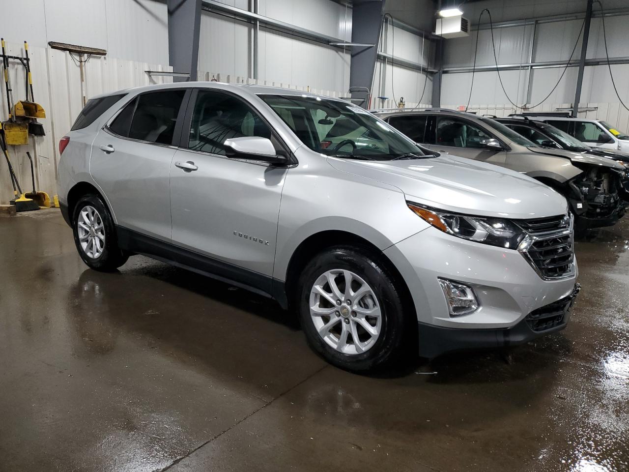 2021 Chevrolet Equinox Lt - Image 4