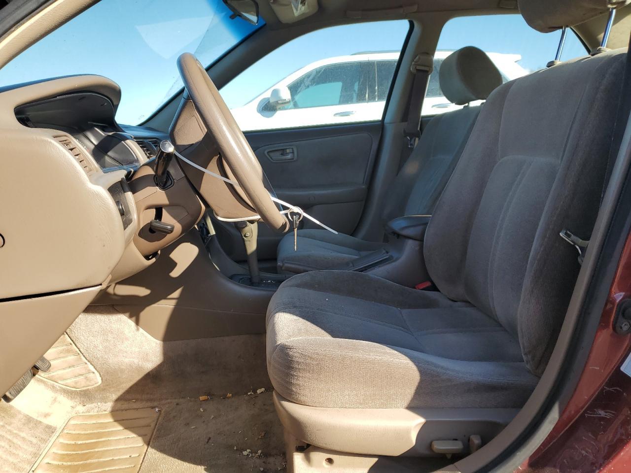 2001 Toyota Camry Ce - Фото 7