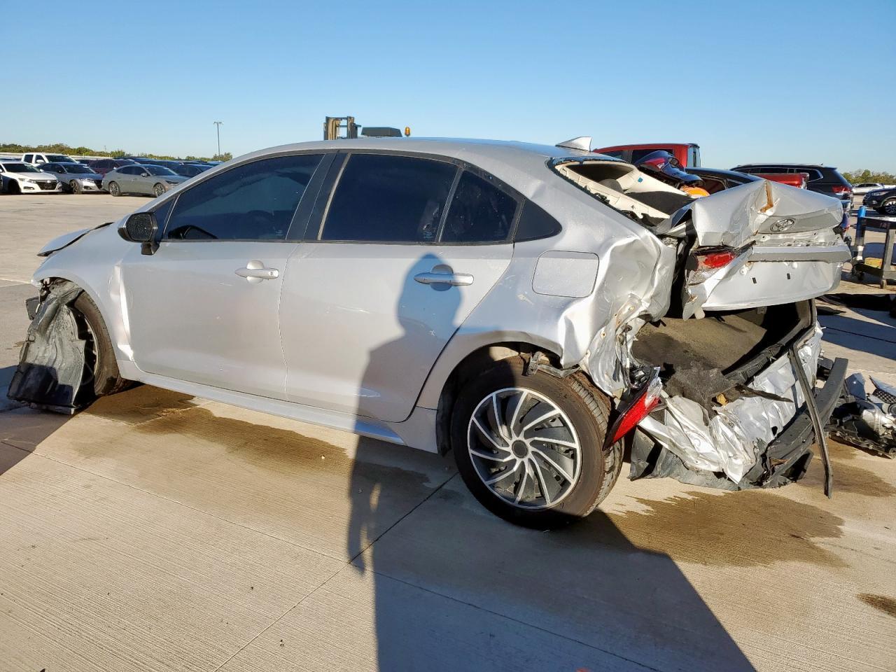 2020 Toyota Corolla Le - Фото 2