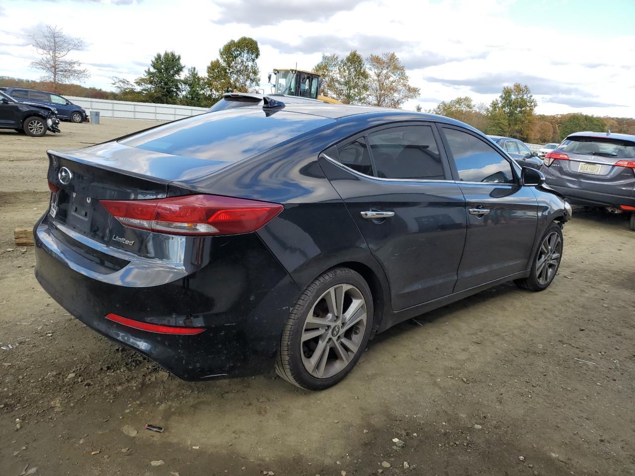 2017 Hyundai Elantra Se - Image 3
