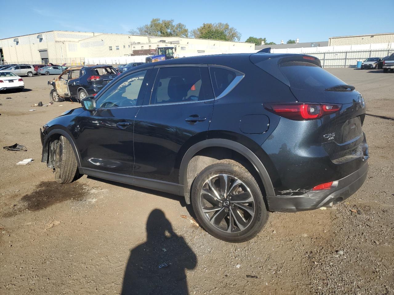 2023 Mazda Cx-5 Premium Plus - Image 2