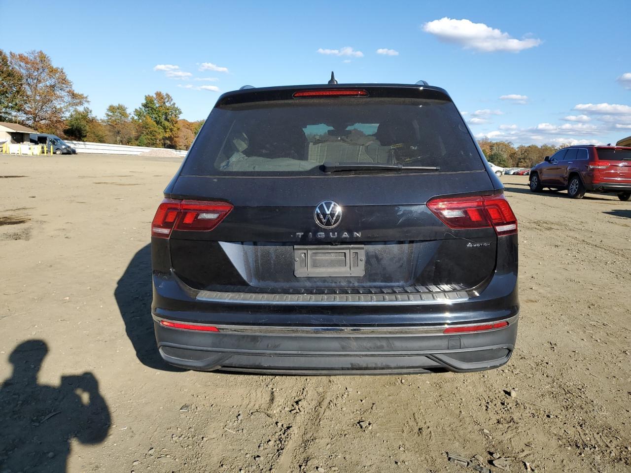 2022 Volkswagen Tiguan S - Image 6
