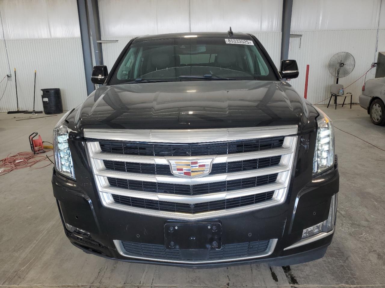 2015 Cadillac Escalade Esv Premium - Image 5