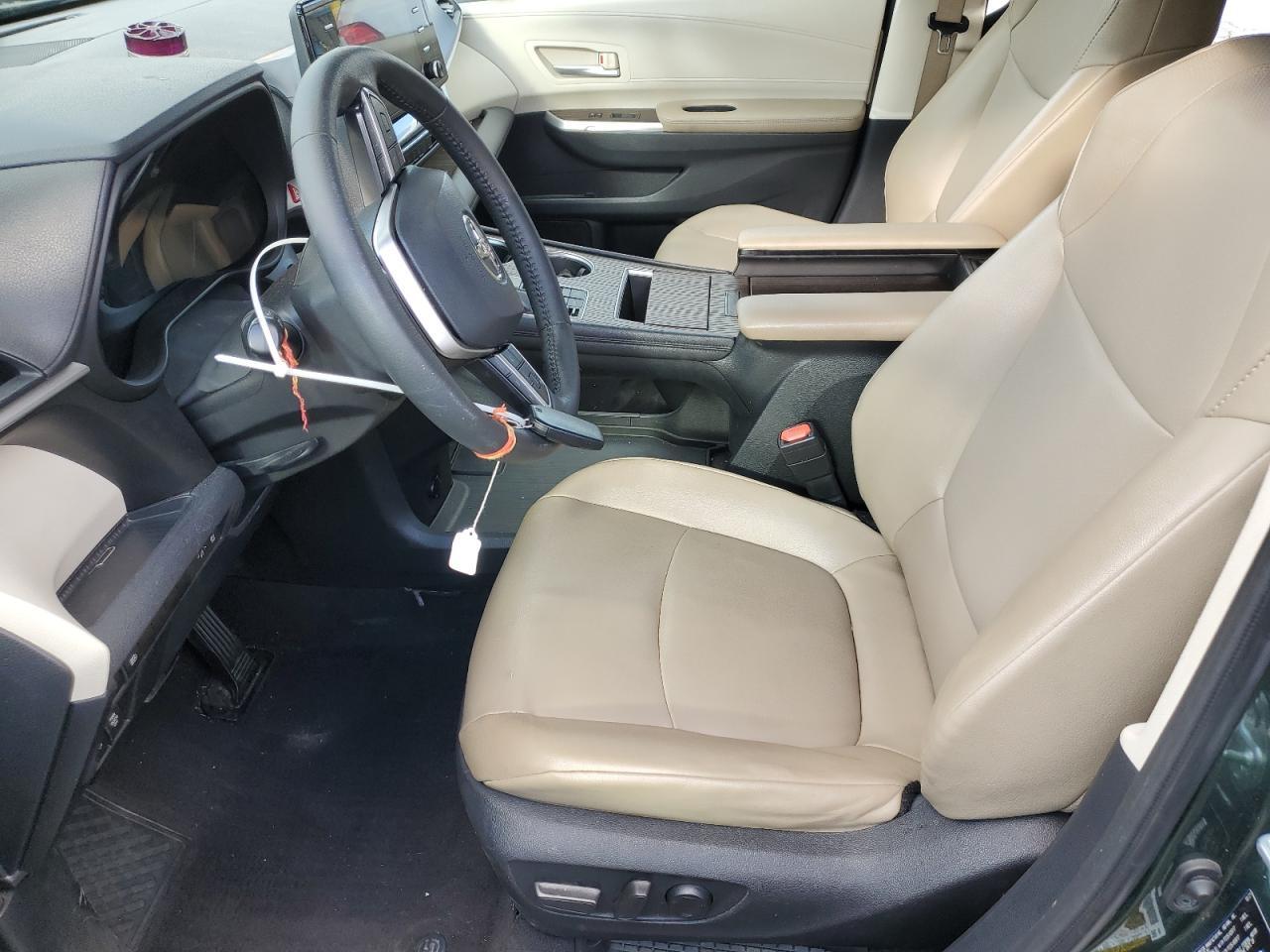 2022 Toyota Sienna Xle - Фото 7