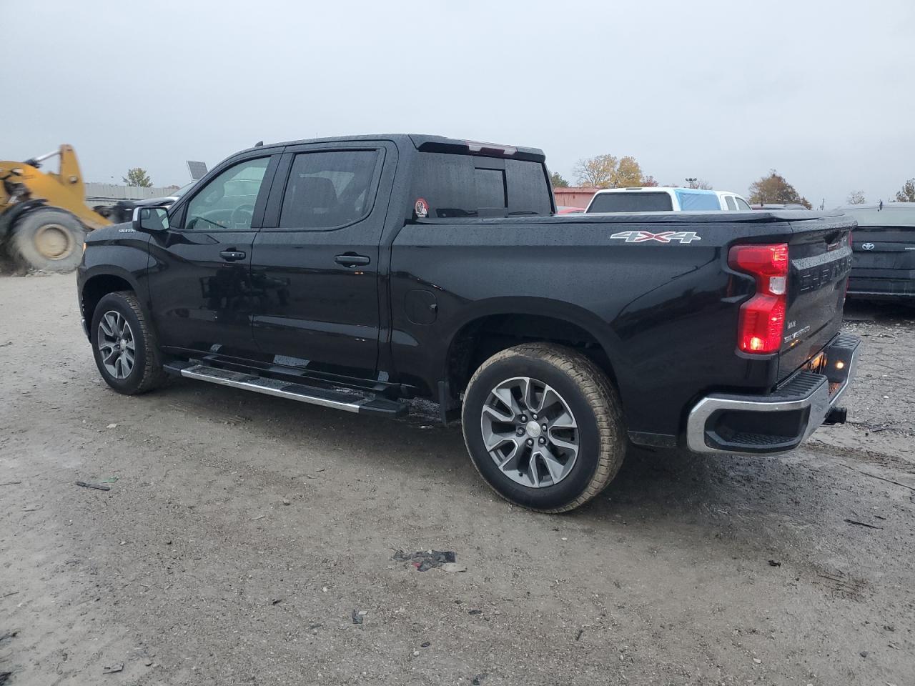 2021 Chevrolet Silverado K1500 Lt - Фото 2
