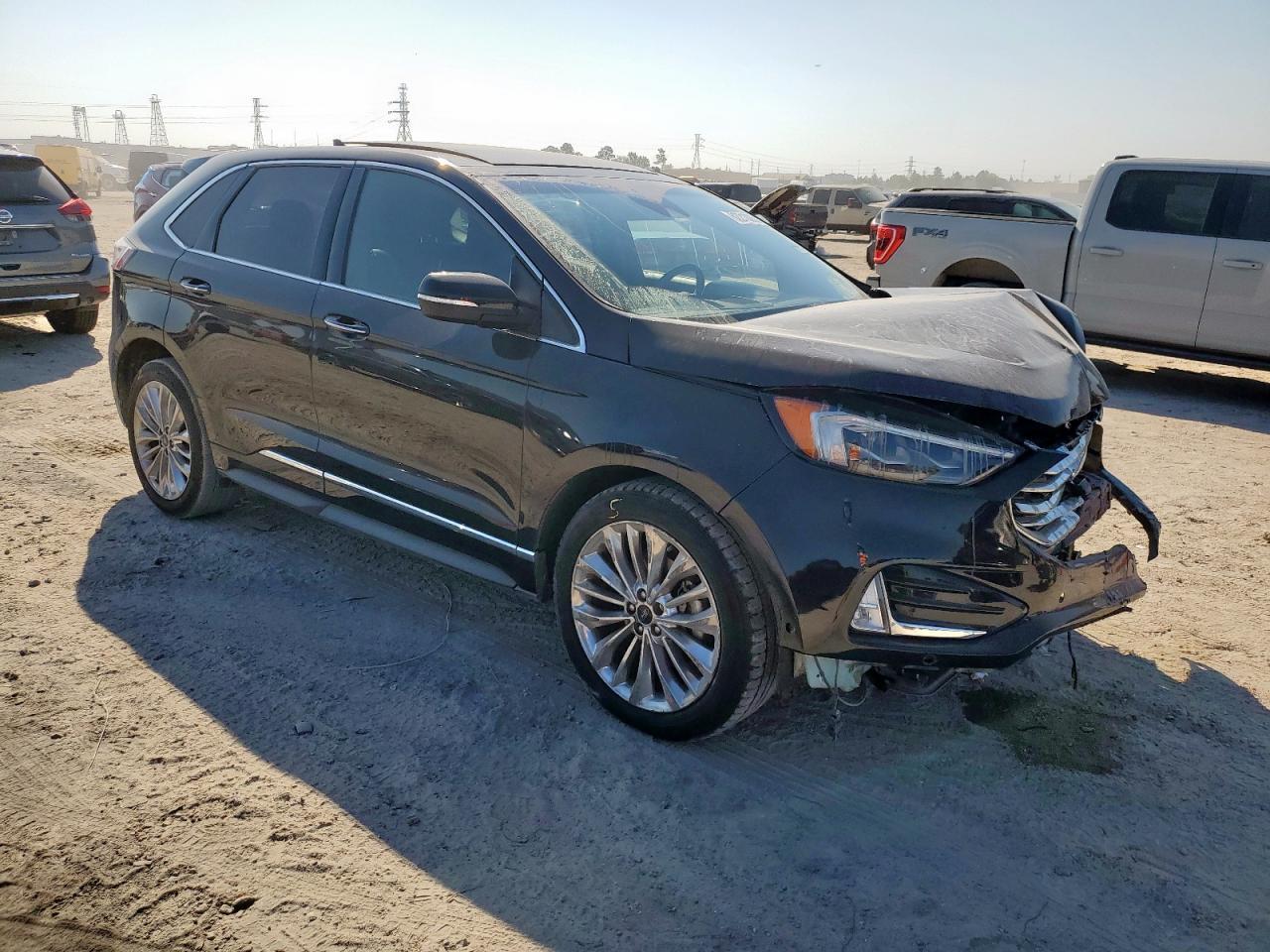 2020 Ford Edge Titanium - Фото 4