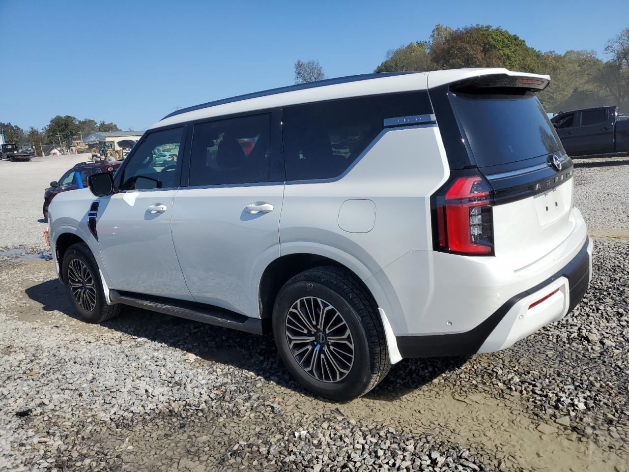 2025 Nissan Armada Sl - Фото 2