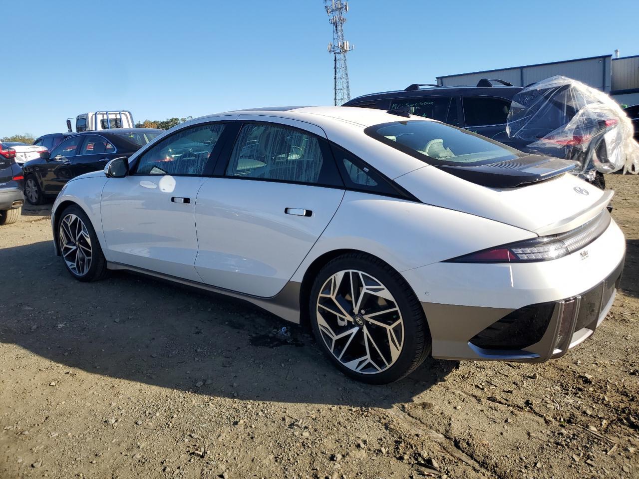 2025 Hyundai Ioniq 6 Limited - Фото 2