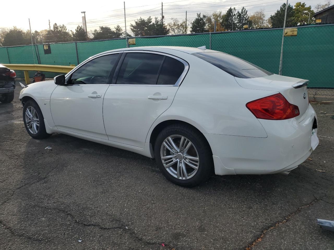 2013 Infiniti G37 - Image 2