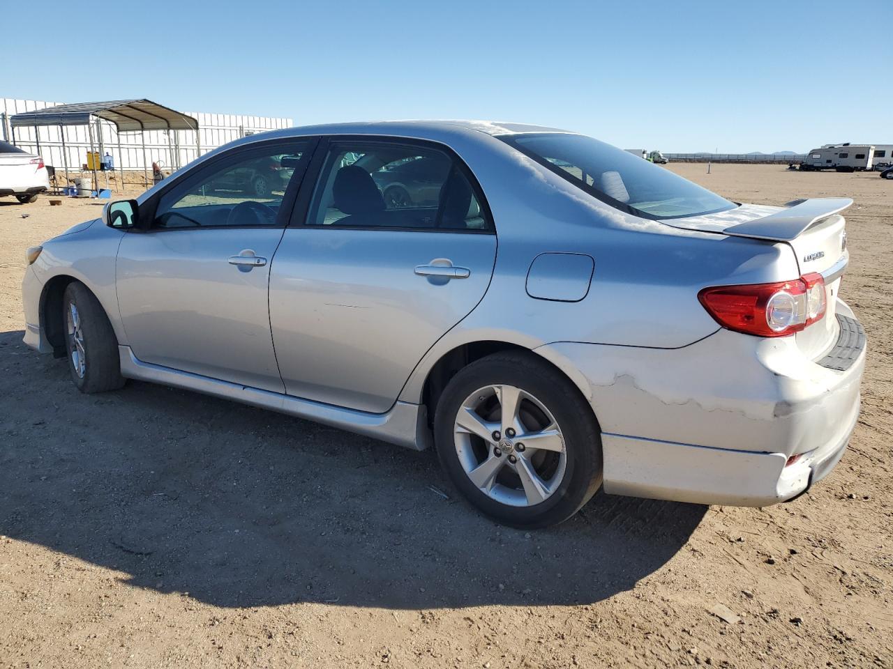 2012 Toyota Corolla Base - Фото 2