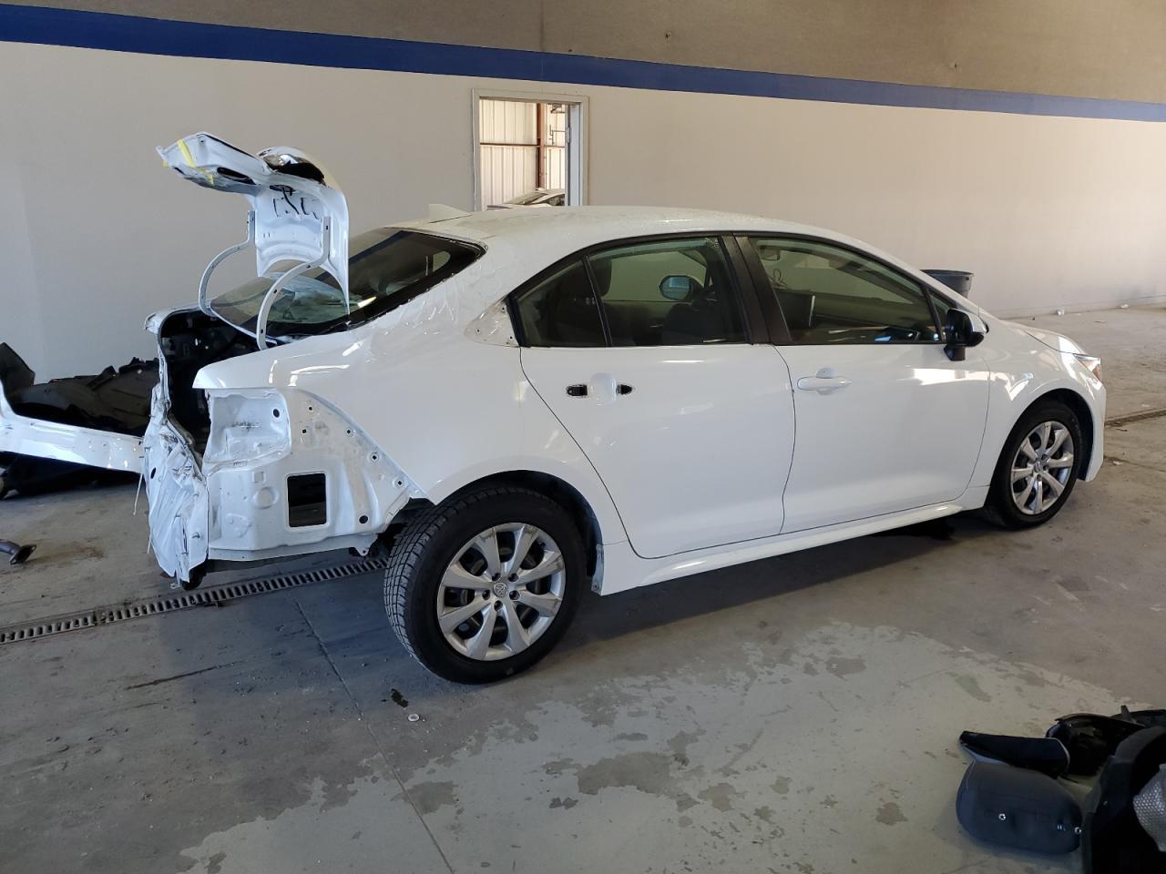 2020 Toyota Corolla Le - Фото 3