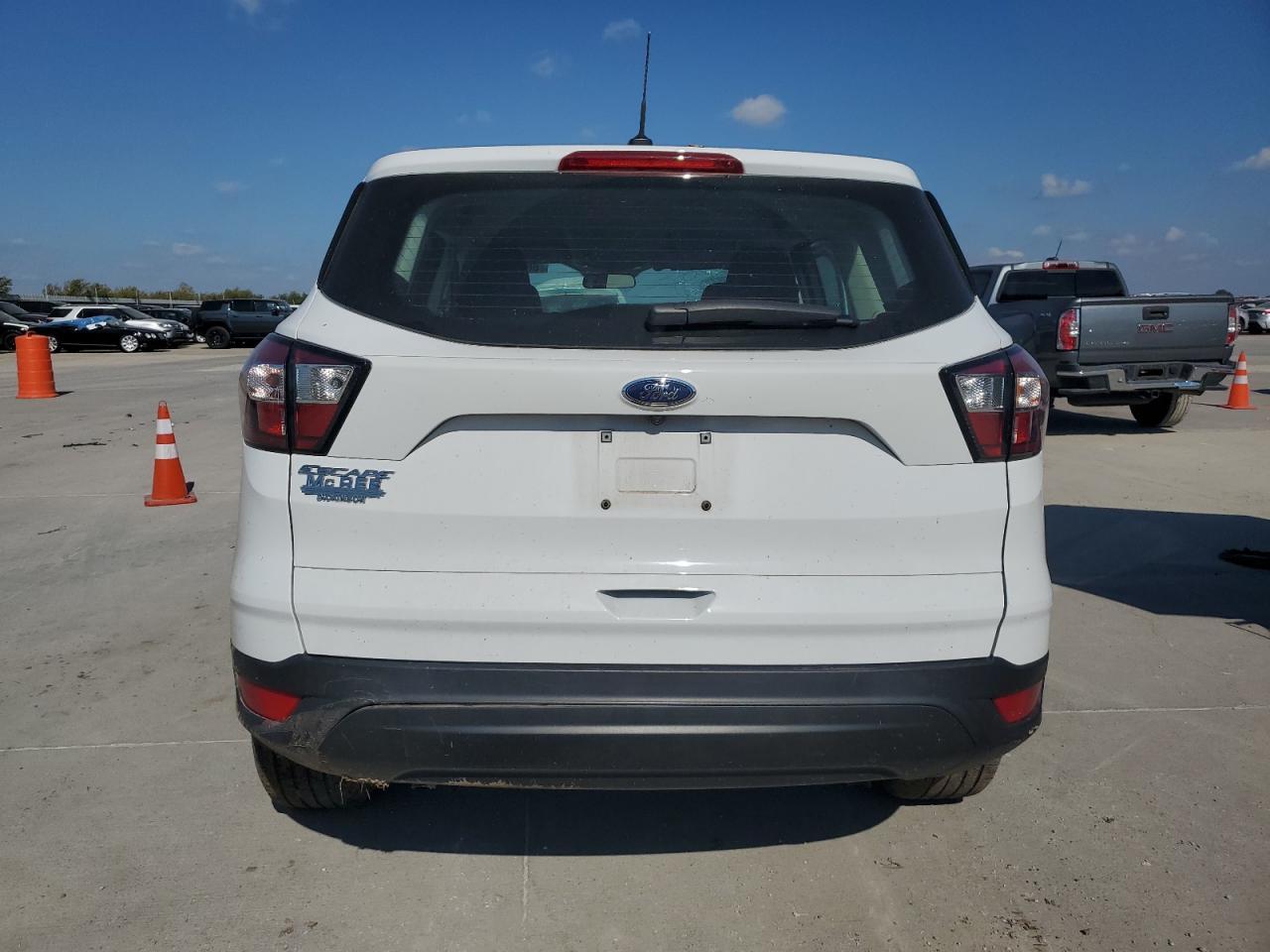 2018 Ford Escape S - Фото 6