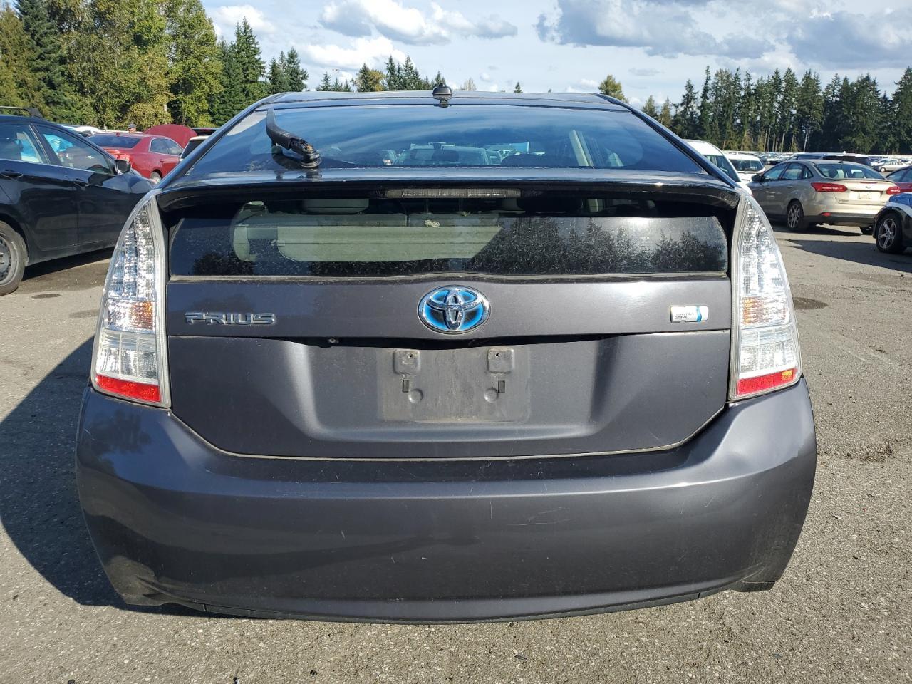 2010 Toyota Prius - Фото 6