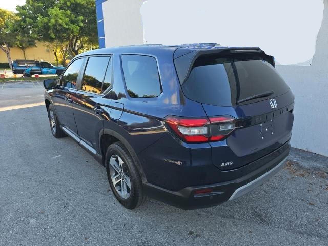 2025 Honda Pilot Exl - Image 3