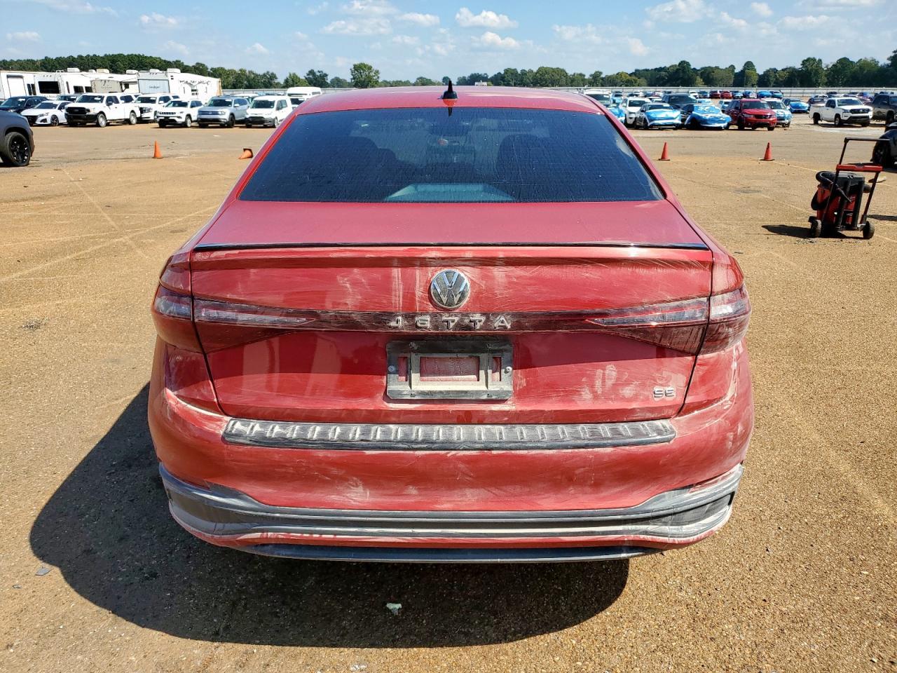 2025 Volkswagen Jetta Se - Фото 6