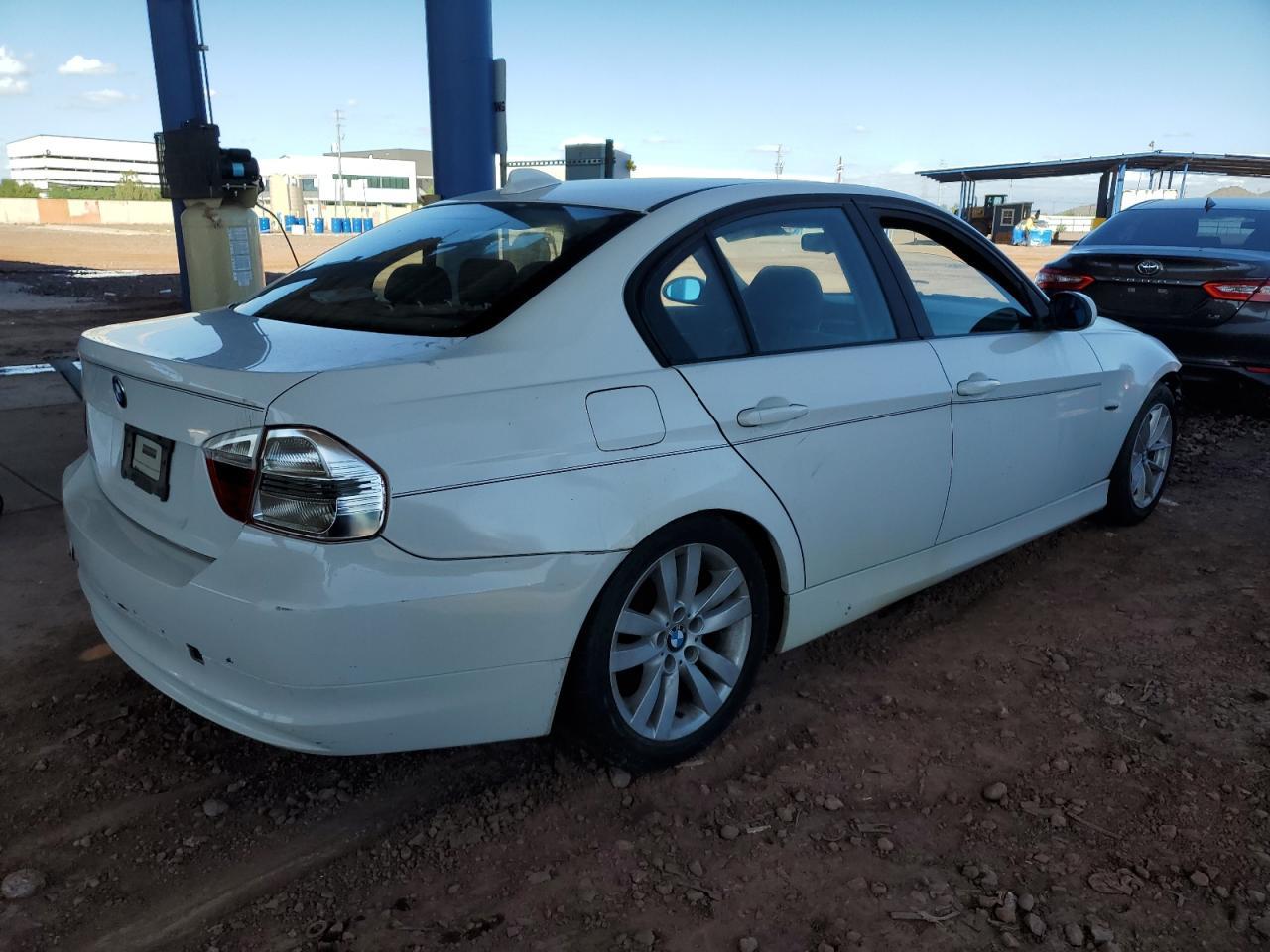 2007 BMW 328 I - Image 3