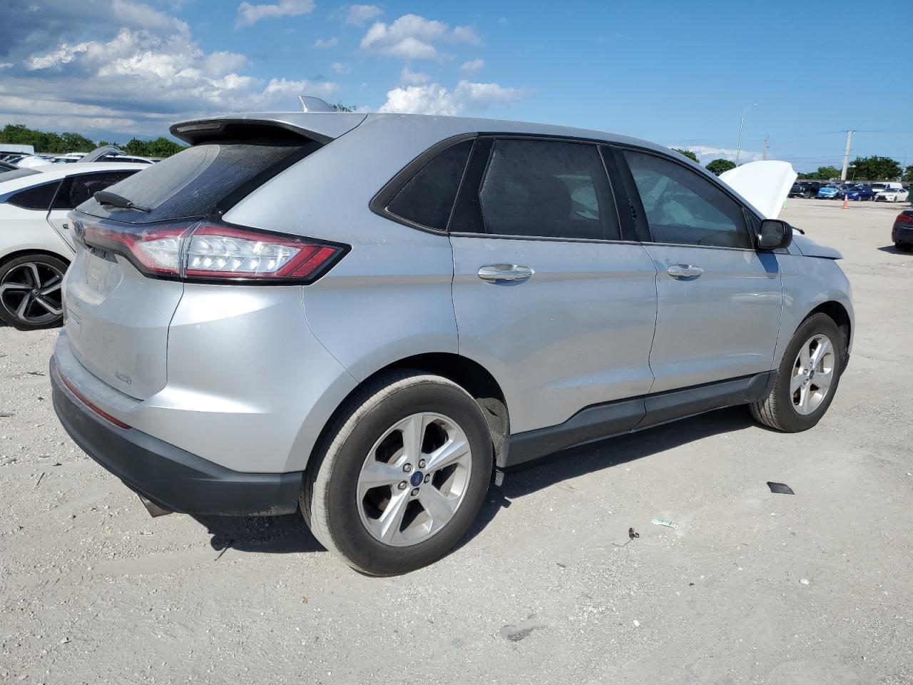 2016 Ford Edge Se - Фото 3