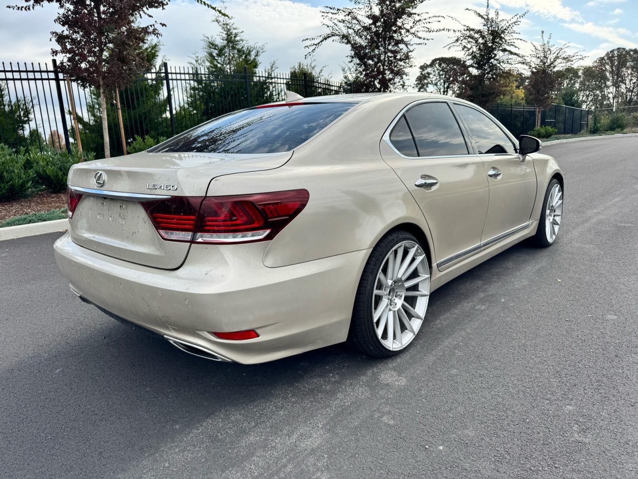 2017 Lexus Ls 460 - Фото 4