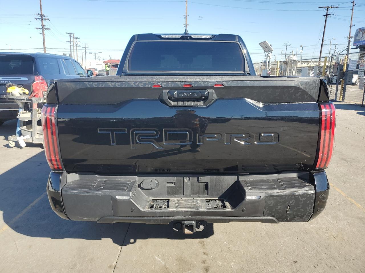 2024 Toyota Tundra Crewmax Limited - Фото 6