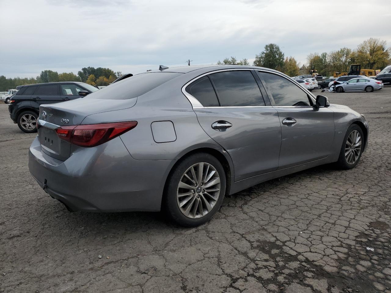2018 Infiniti Q50 3.0T Luxe - Image 3