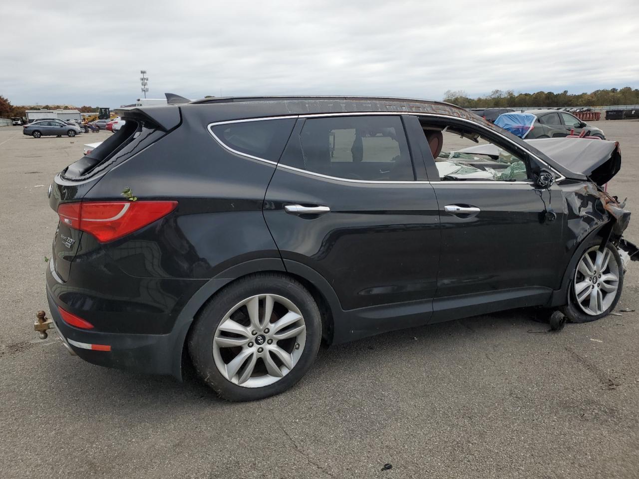 2015 Hyundai Santa Fe Sport - Image 3