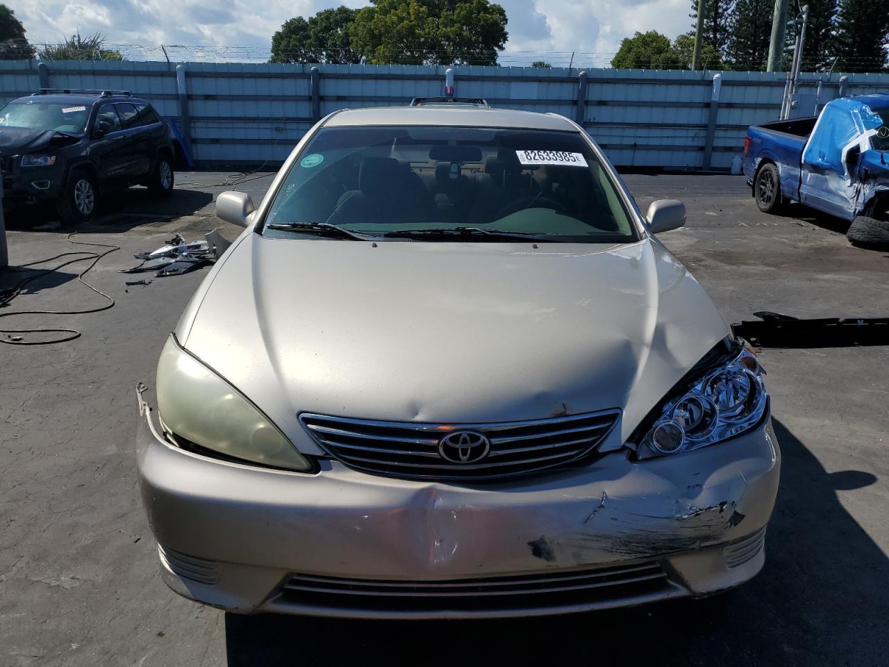 2005 Toyota Camry Le - Фото 5