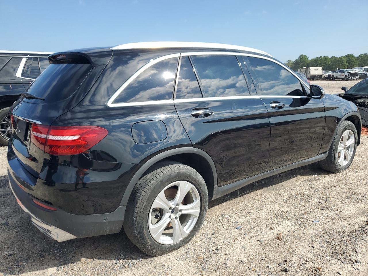 2018 Mercedes-Benz Glc 300 - Фото 3