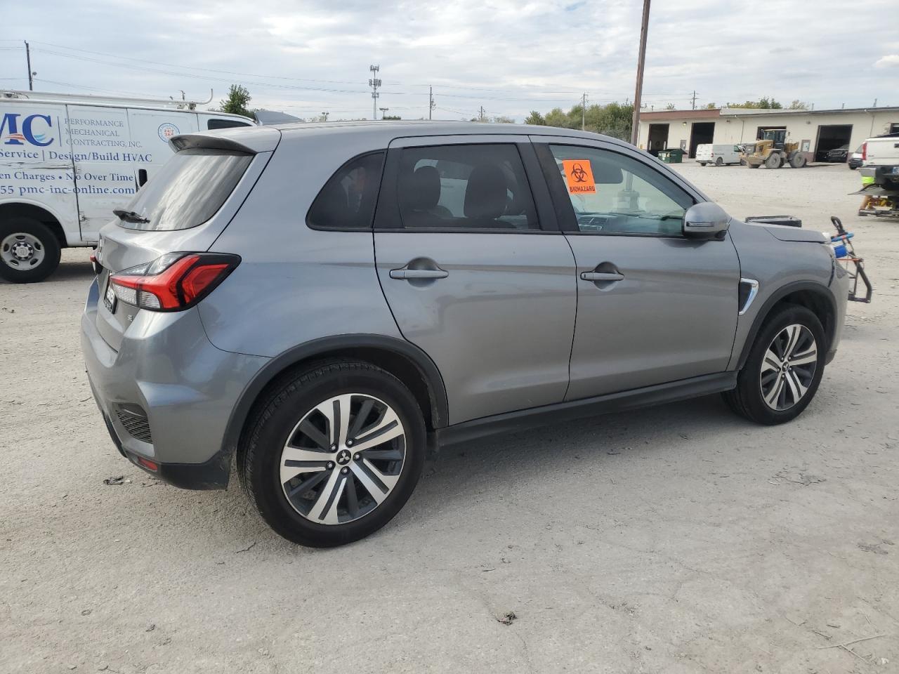2021 Mitsubishi Outlander Sport Es - Фото 3
