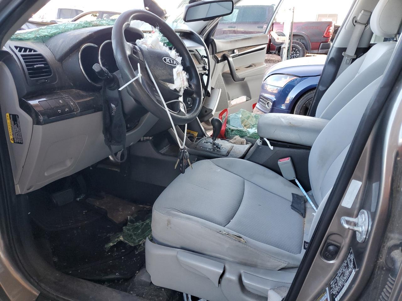 2013 Kia Sorento Lx - Image 7