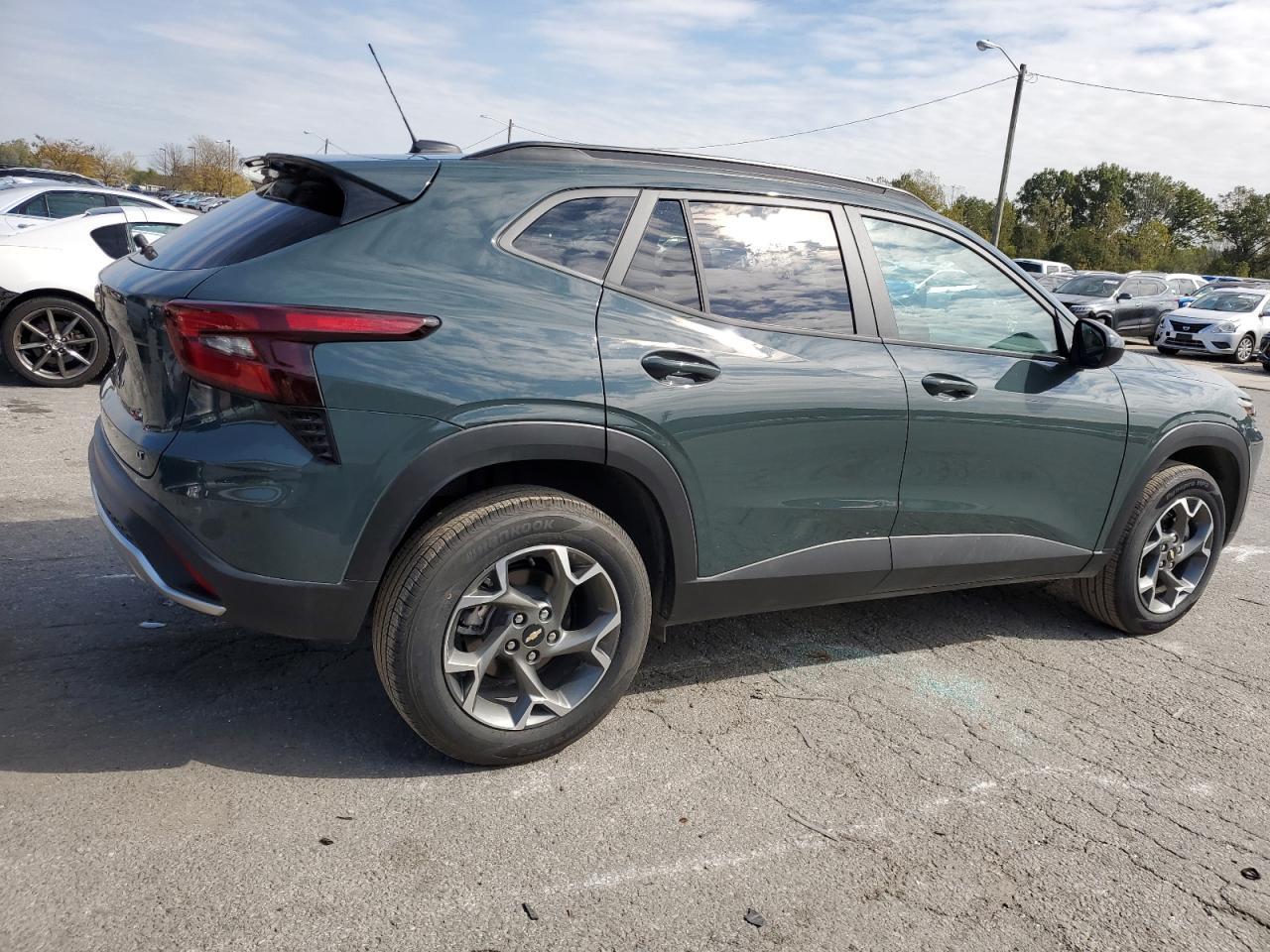 2025 Chevrolet Trax 1Lt - Фото 3