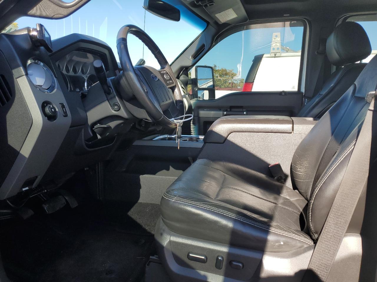 2012 Ford F350 Super Duty - Фото 7