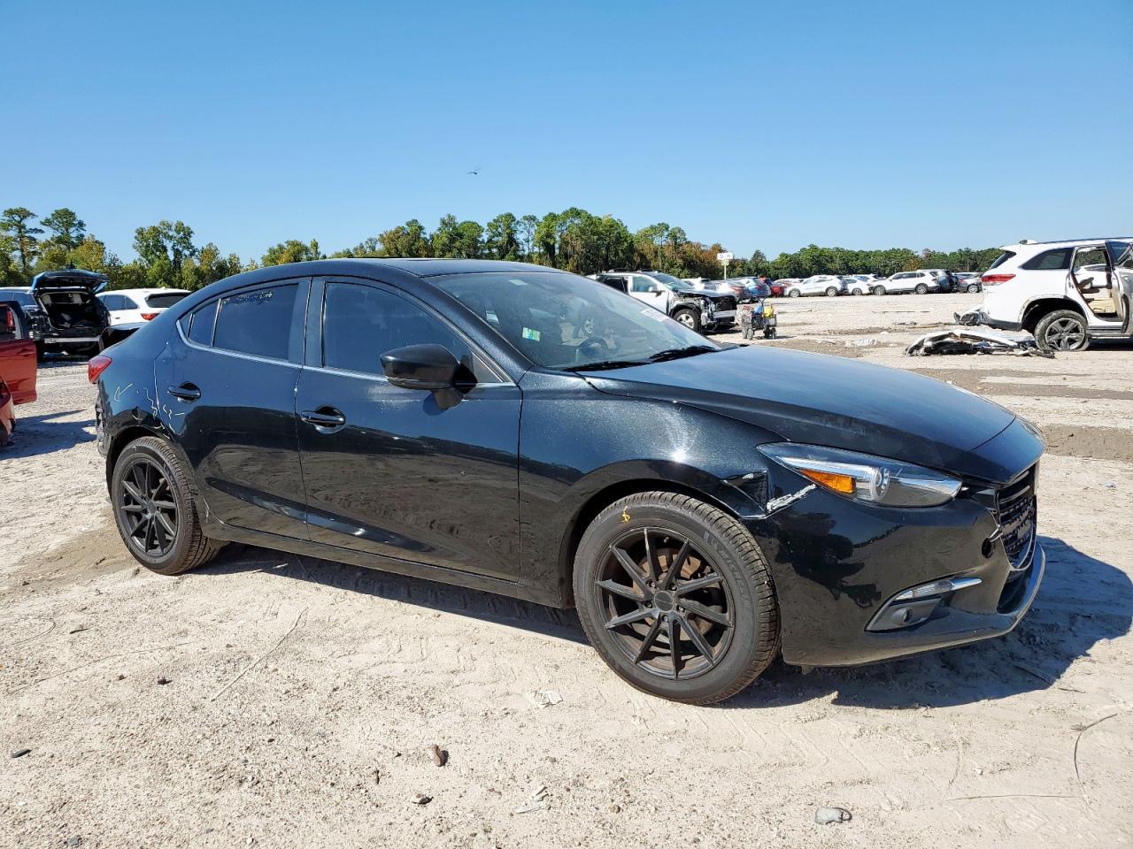 2018 Mazda 3 Grand Touring - Фото 4