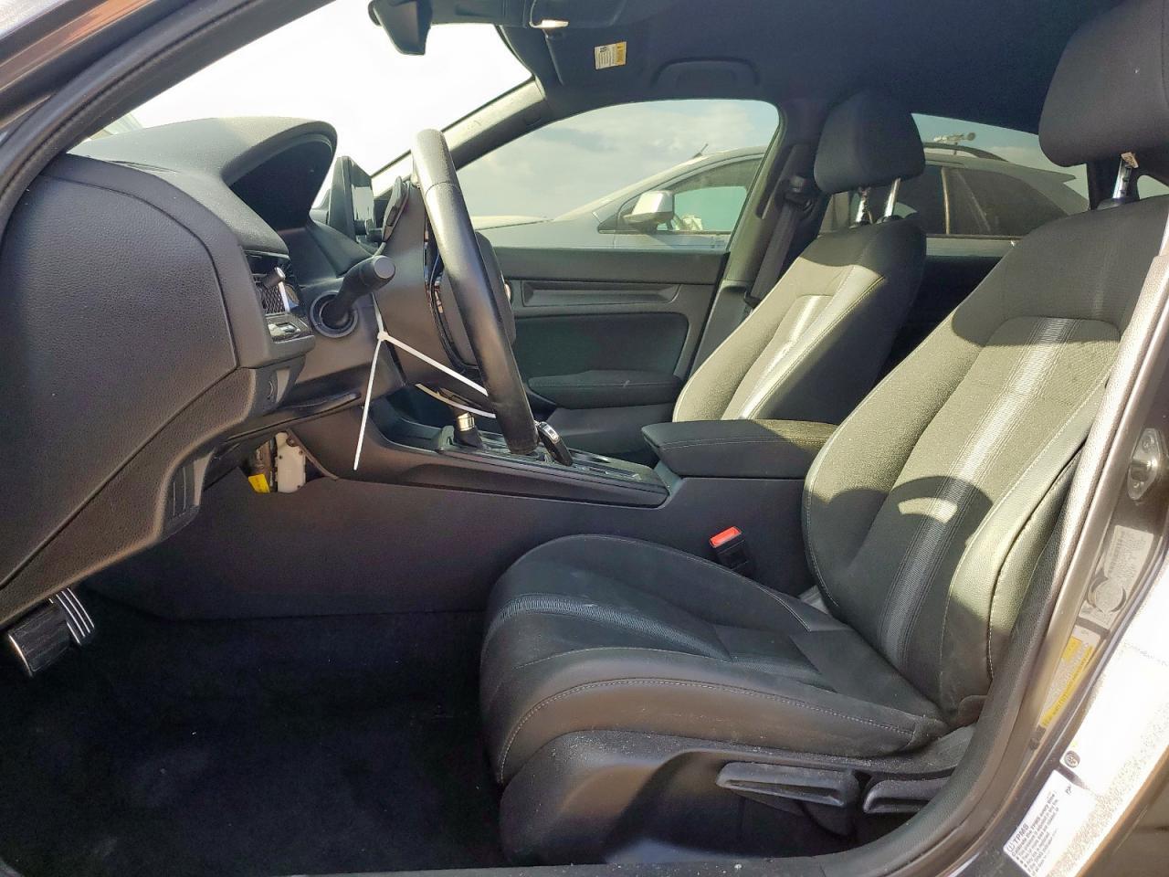 2025 Honda Civic Sport - Фото 7