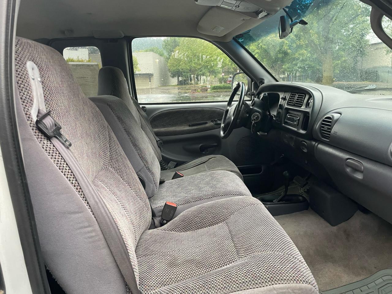1999 Dodge Ram 2500 - Фото 5
