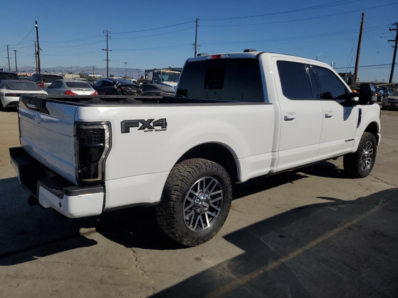 2020 Ford F250 Super Duty - Фото 3