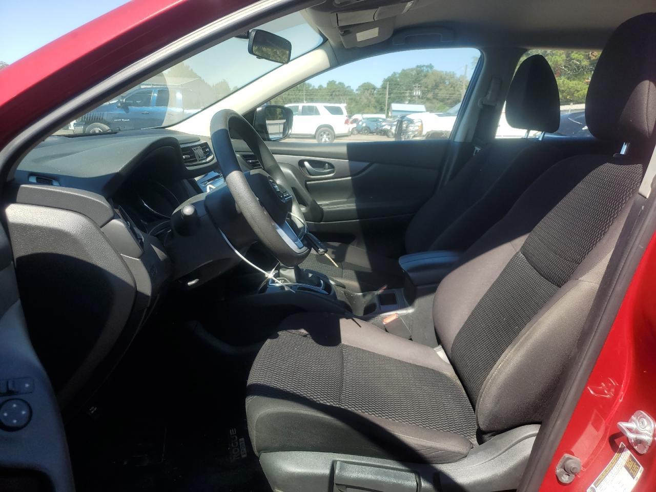 2018 Nissan Rogue Sport S - Фото 7